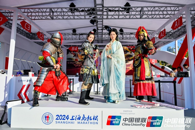 上海马拉松比赛冠军_上海历年马拉松_上海马拉松纪录