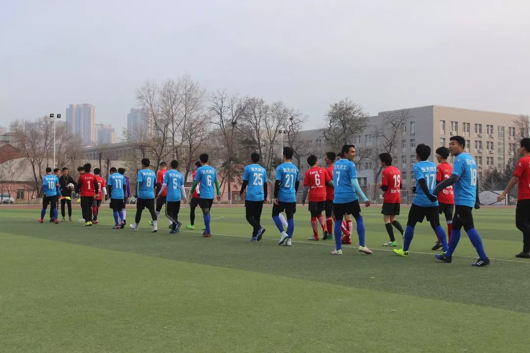 足球规则赛制图片全部图_足球全部赛制规则图片_足球规则示意图