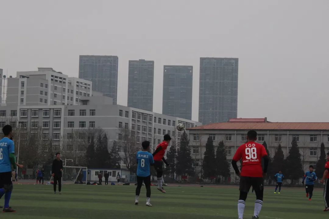 足球全部赛制规则图片_足球规则赛制图片全部图_足球规则示意图