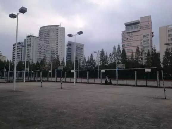 复旦大学健身房_复旦大学健美先生_复旦大学江湾校区健身房