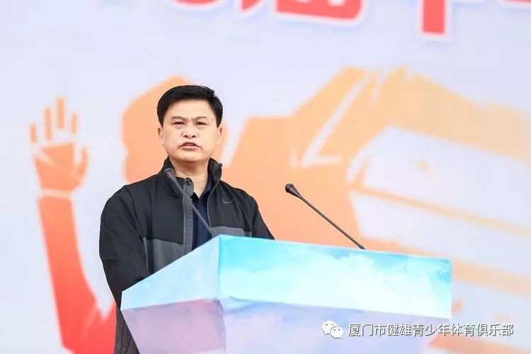 中学生体操晨跑标准_中学生晨跑体操_中学生体操晨跑视频