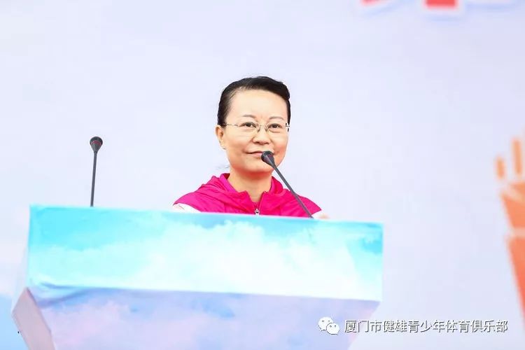 中学生体操晨跑标准_中学生晨跑体操_中学生体操晨跑视频