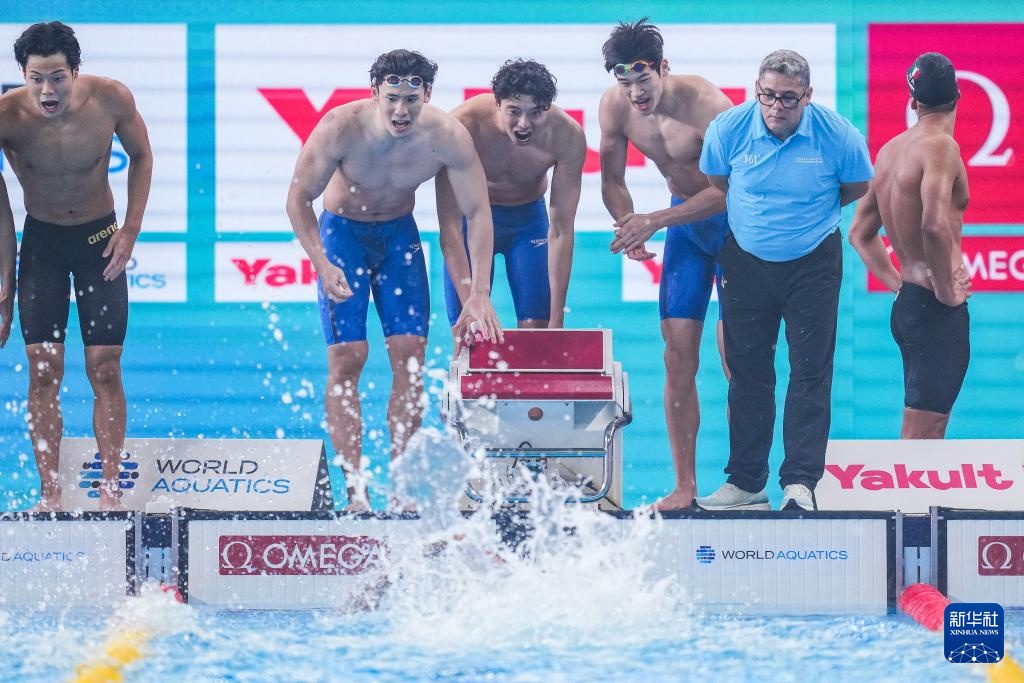 男子游泳接力4x100自由泳世界冠军_男子游泳接力赛冠军_游泳接力夺冠