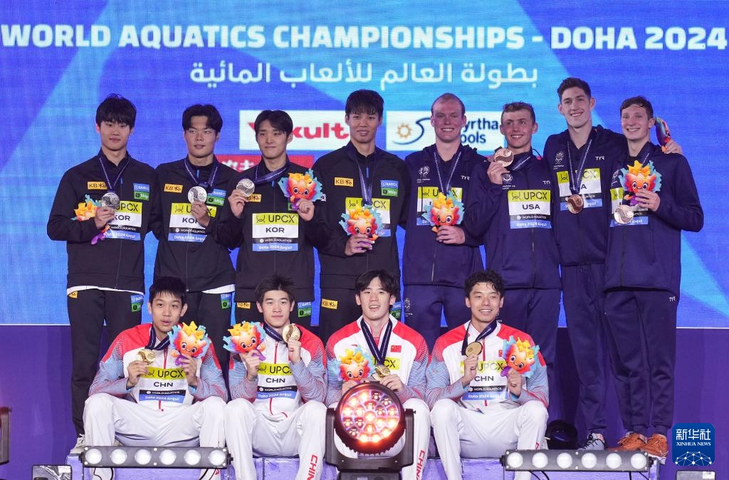 男子游泳接力赛冠军_游泳接力夺冠_男子游泳接力4x100自由泳世界冠军