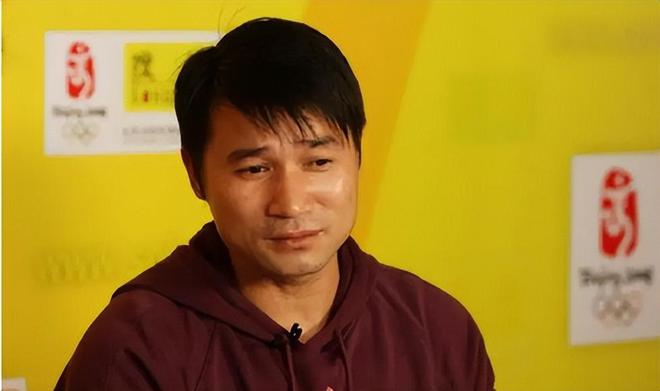 男子举重石智勇是否获得冠军_举重冠军石智勇属什么生肖_举重冠军石智勇的故事