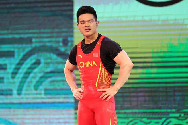 石智勇男子举重夺冠_举重冠军石智勇属什么生肖_男子举重石智勇是否获得冠军