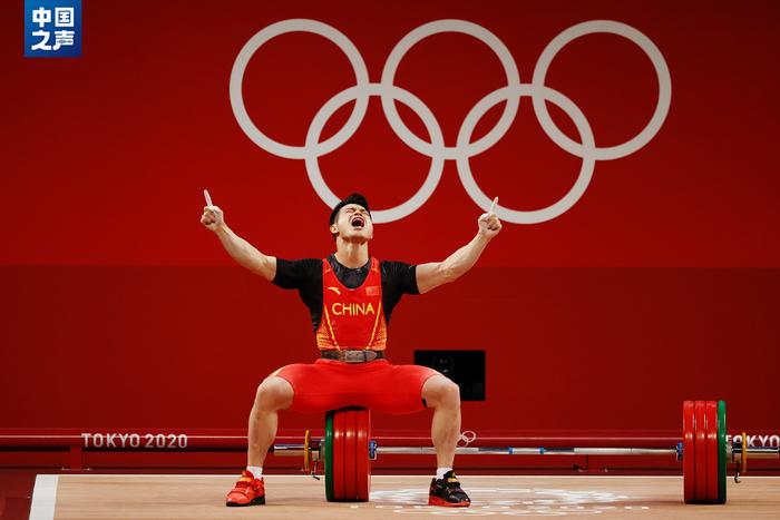 举重冠军石智勇属什么生肖_举重石智勇比赛视频完整版_男子举重石智勇是否获得冠军