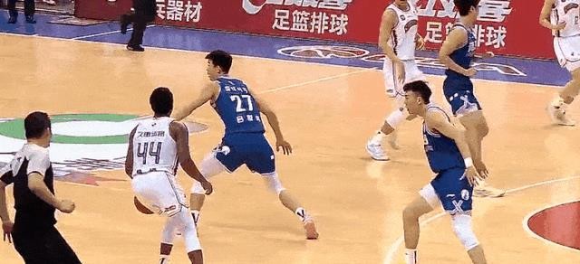 手势篮球驱逐规则是什么_手势篮球驱逐规则图解_篮球手势规则驱逐