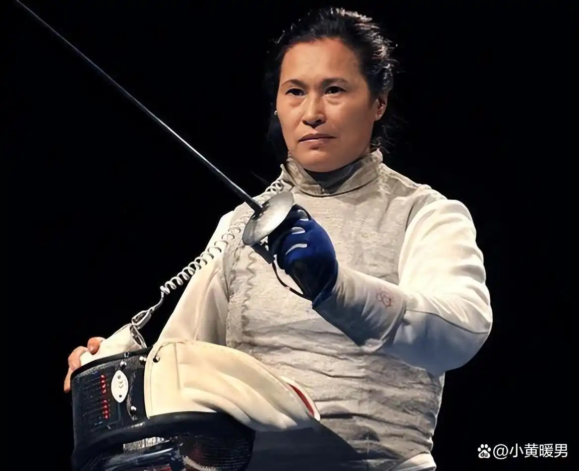 南京大学击剑_南京击剑世界冠军_南大击剑冠军