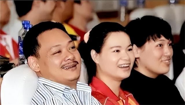 举重世界最高记录_世界举重冠军最高体重是_举重世界最高纪录