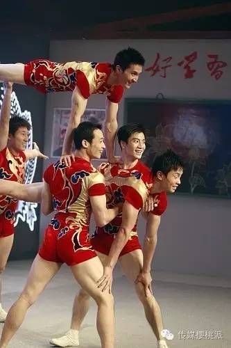 举重冠军张国政代言_举重队总教练张国政_中国举重冠军张国政